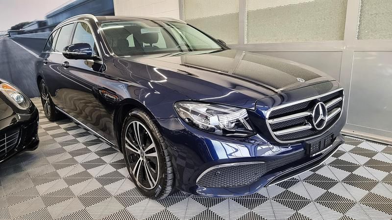 Gebraucht Mercedes E450 Avantgarde 367 PS (269 kW) 2019