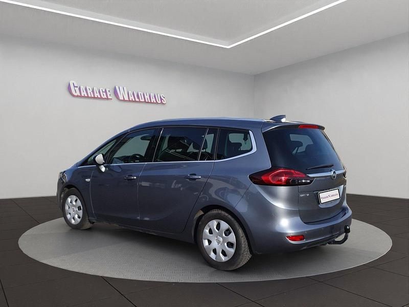 Gebraucht Opel Zafira Enjoy 140 PS (102 kW) 2017 Van / Kleinbus