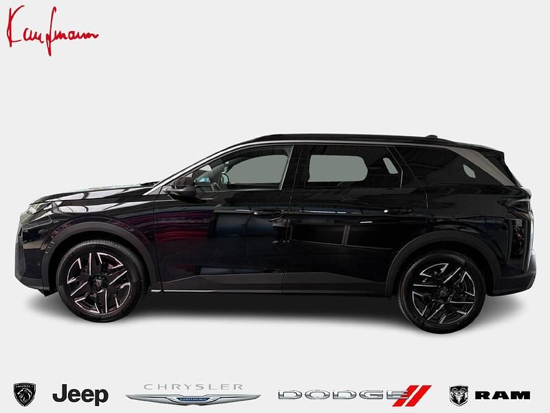Neu Peugeot 5008 Allure Premium 145 PS (106 kW) 2025 Schwarz SUV