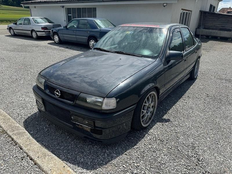 Gebraucht 1993 Opel Vectra Limousine | CHF 9’999 - Bild 1/4
