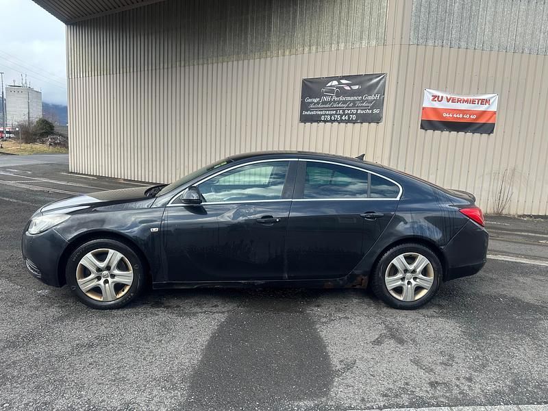 Gebraucht Opel Insignia Edition 160 PS (117 kW) 2011