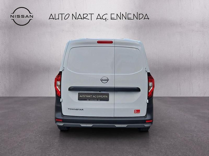 Neu Nissan Townstar N-Connecta 130 PS (95 kW) 2025 Van