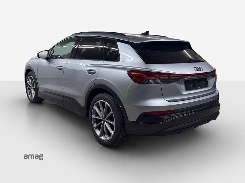 Neu Audi Q4 e-tron Ambiente 210 kW (286 PS) 2025 Florettsilber metallic SUV