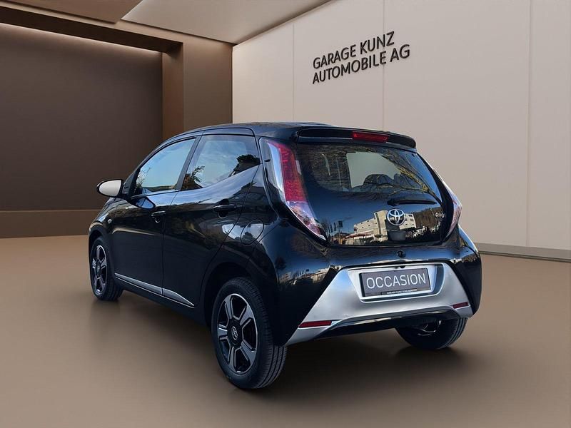 Gebraucht Toyota Aygo X-clusiv 82 PS (60 kW) 2016 Kleinwagen