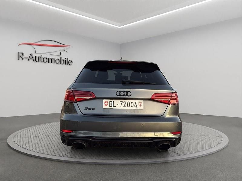 Gebraucht Audi RS3 Comfort 400 PS (294 kW) 2017 Limousine