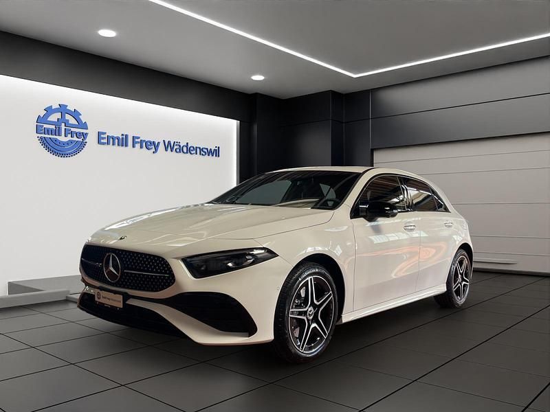 Neu Mercedes A250 AMG line 218 PS (160 kW) 2025 Weiss Limousine