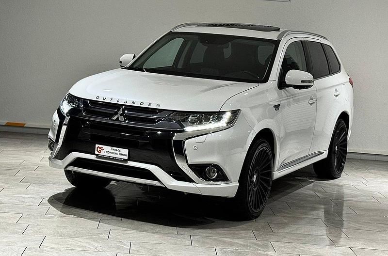 Gebraucht 2016 Mitsubishi Outlander P-HEV SUV | CHF 16’900 (Teuer) - Bild 1/3