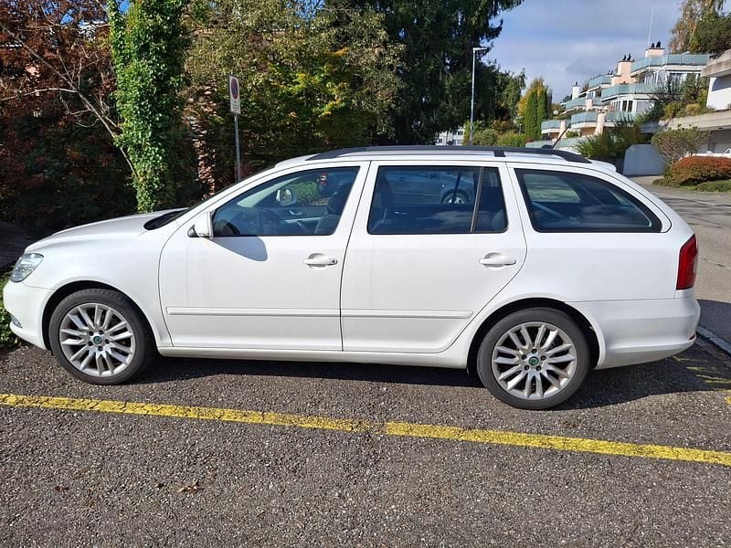 Gebraucht 2013 Skoda Octavia Ambition Kombi | CHF 6’900 (Fairer Preis) - Bild 1/4