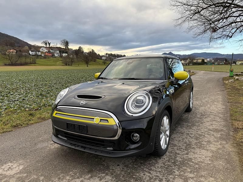 Gebraucht Mini Cooper SE 135 kW (184 PS) 2020 Kleinwagen