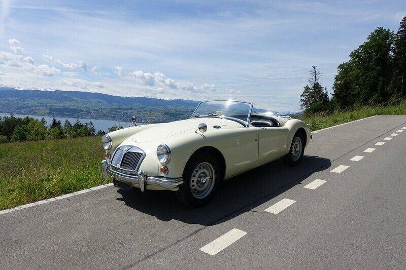 Gebraucht 1959 MG Twin Cam | CHF 58’900 - Bild 1/4