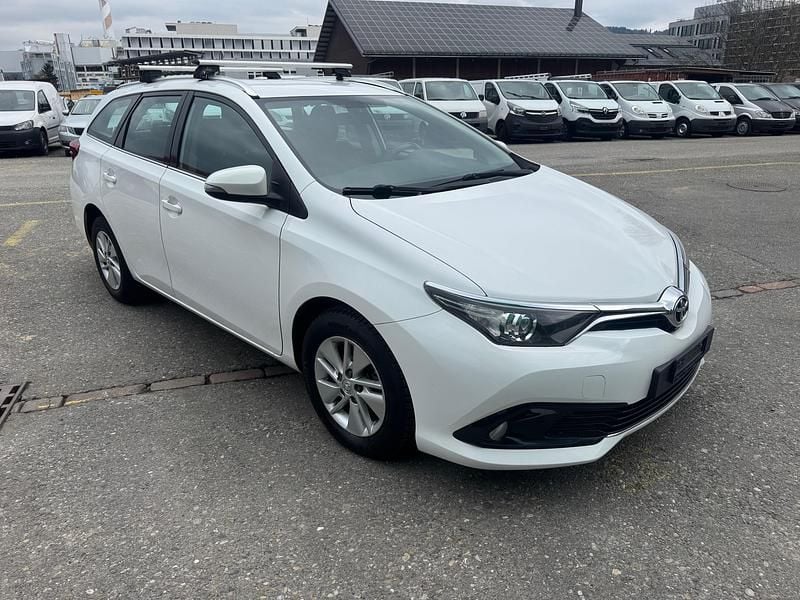 Gebraucht Toyota Auris Touring Sports Sol 116 PS (85 kW) 2015 Kombi