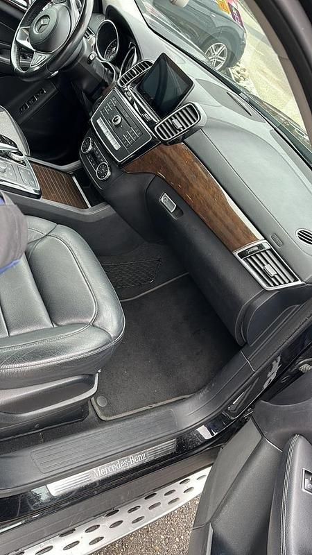 Gebraucht Mercedes GLS350 258 PS (189 kW) 2016 SUV