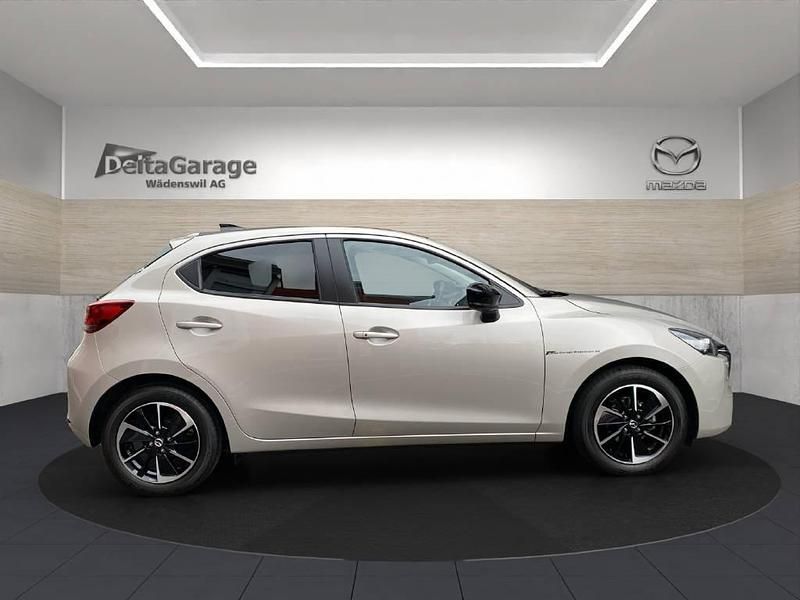 Gebraucht Mazda 2 Homura-Aka 90 PS (66 kW) 2023 Limousine