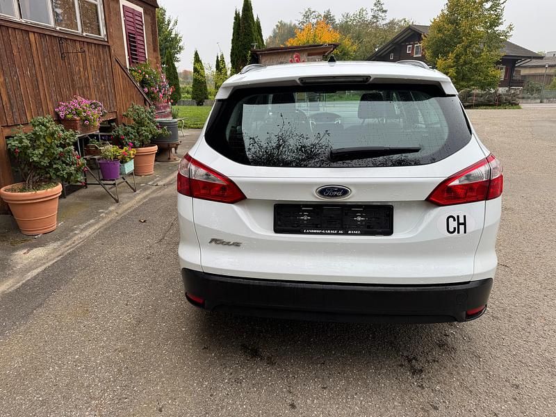 Gebraucht Ford Focus 125 PS (91 kW) 2012