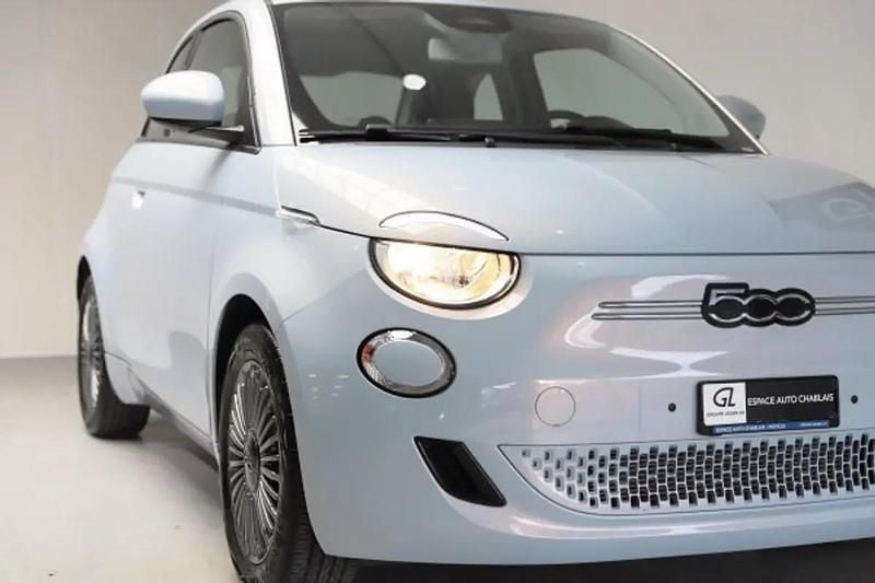 Gebraucht Fiat 500e Icon 87 kW (119 PS) 2026 Blau Limousine