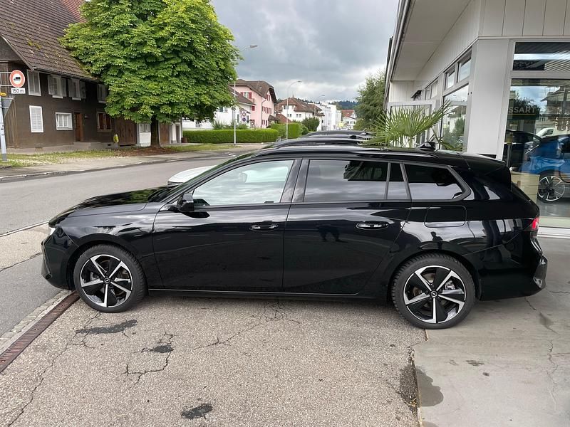 Gebraucht Opel Astra 180 PS (132 kW) 2024 Kombi