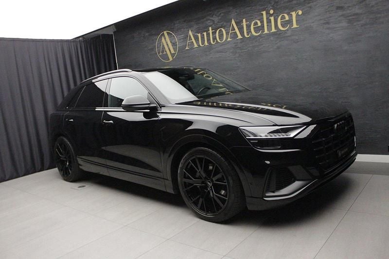 Gebraucht Audi Q8 Black Edition 286 PS (210 kW) 2022 SUV