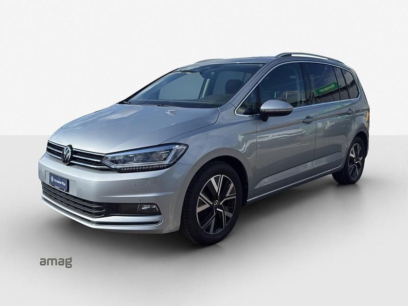 Oyster silver metallic Gebraucht 2024 VW Touran Highline Van / Kleinbus | CHF 33’990 (Fairer Preis) - Bild 1/4