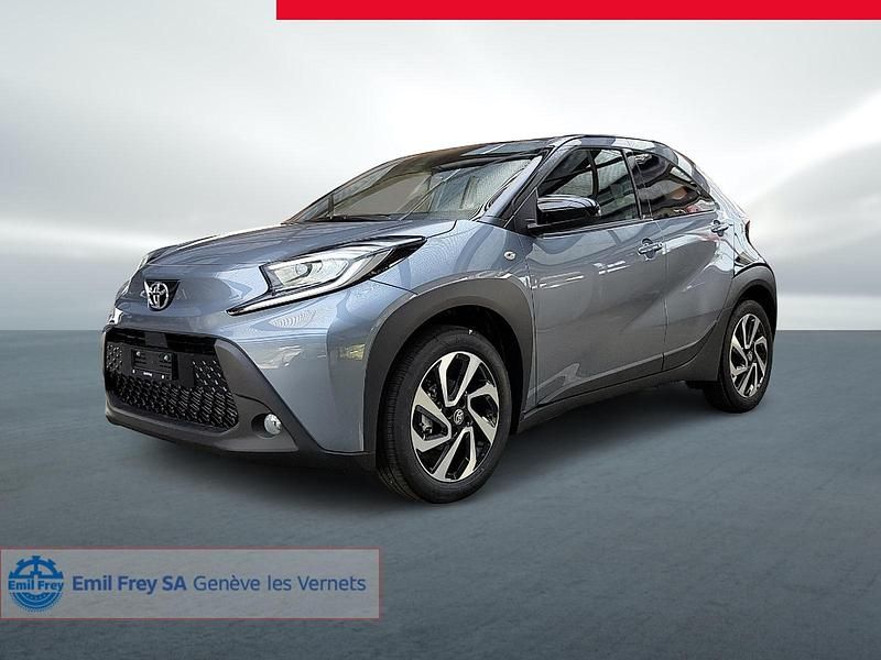 Grau Neu 2025 Toyota Aygo X Trend SUV | CHF 20’590 (Guter Preis) - Bild 1/4