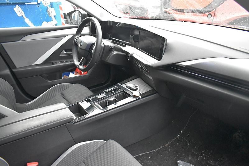 Gebraucht Opel Astra Edition 130 PS (95 kW) 2024 Kombi