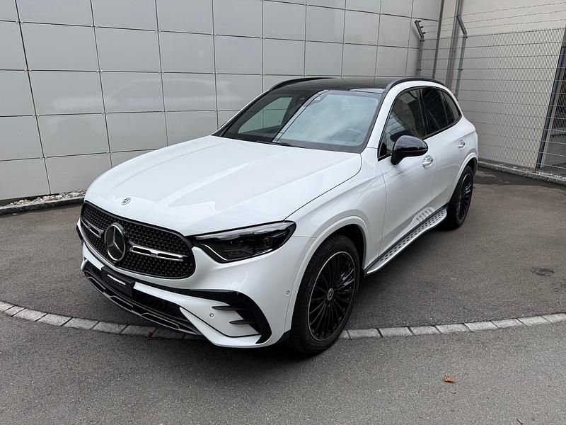 Gebraucht 2024 Mercedes GLC220 AMG line | CHF 71’800 - Bild 1/4