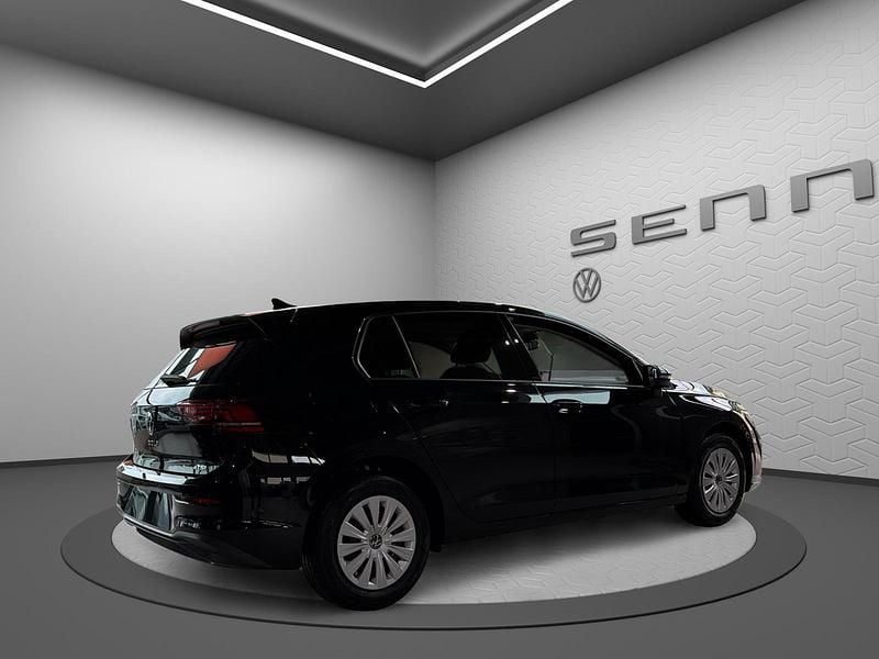 Neu VW Golf VIII Basis 114 PS (83 kW) 2025 Schwarz Limousine