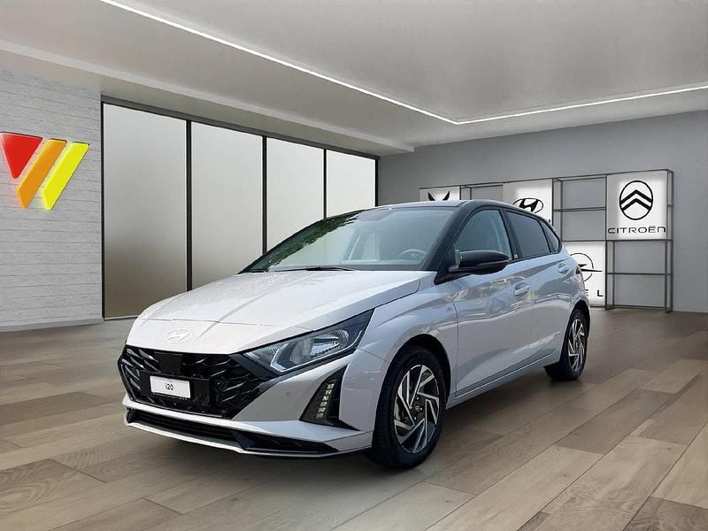 Gebraucht Hyundai i20 120 PS (88 kW) 2024 Grau Limousine
