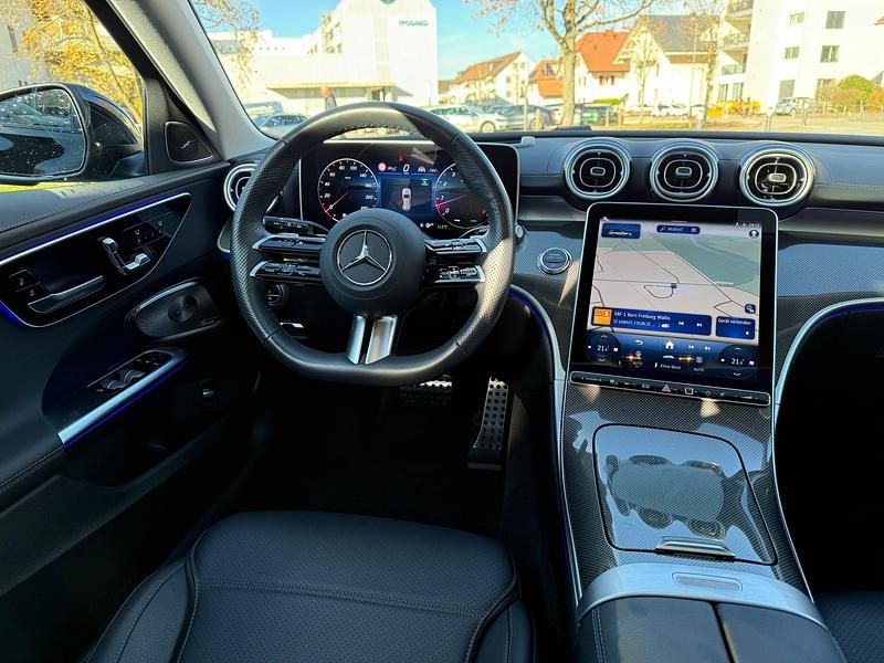 Gebraucht Mercedes C200 AMG line 227 PS (166 kW) 2024 Schwarz Kombi
