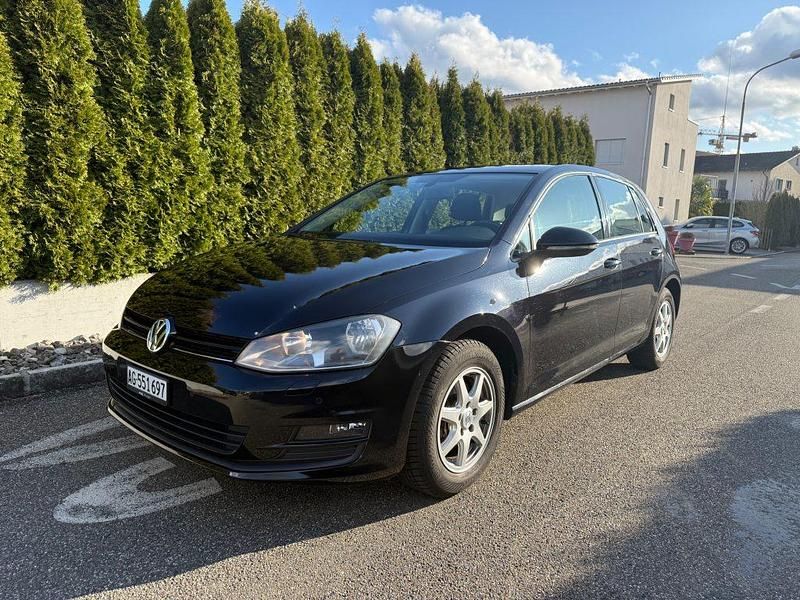 Gebraucht VW Golf VII Comfortline 122 PS (89 kW) 2013 Limousine