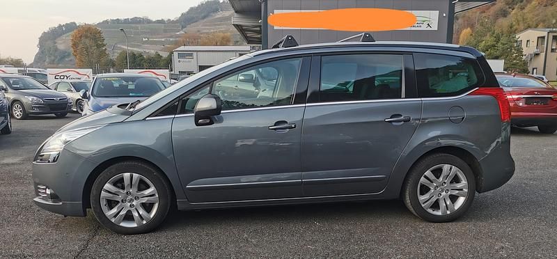 Gebraucht Peugeot 5008 Sport 156 PS (114 kW) 2011 Van / Kleinbus