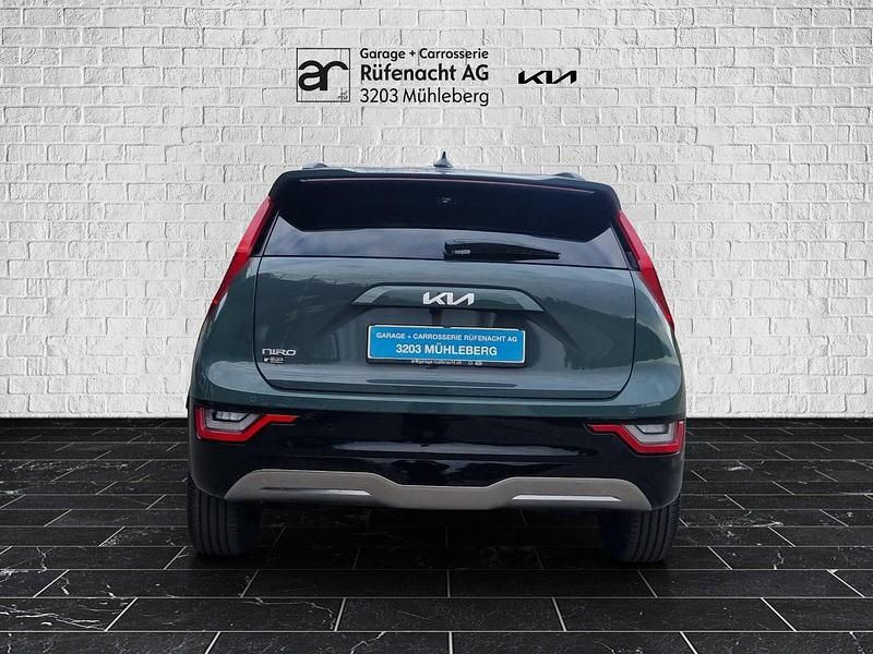 Gebraucht Kia e-Niro Style 150 kW (204 PS) 2024 Grün SUV