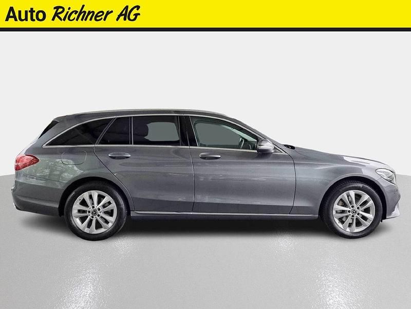 Gebraucht Mercedes C200 Avantgarde 197 PS (144 kW) 2019 Grau Kombi