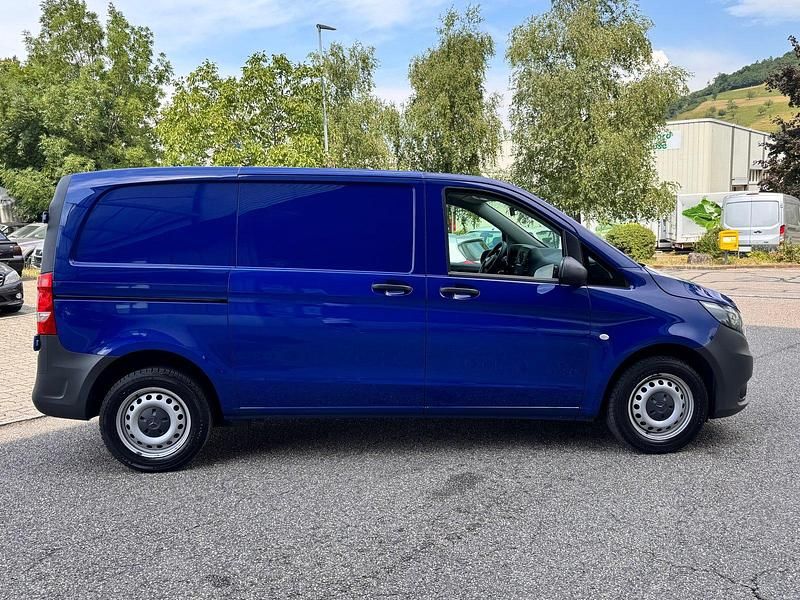Gebraucht Mercedes Vito 163 PS (119 kW) 2022 Van