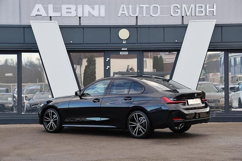 Gebraucht BMW 318 Comfort Edition 156 PS (114 kW) 2023 Limousine