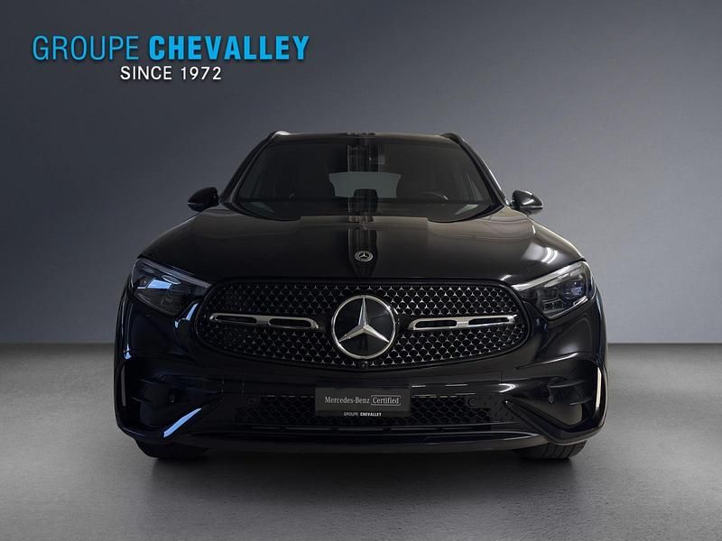 Gebraucht Mercedes GLC200 204 PS (150 kW) 2023 Schwarz SUV