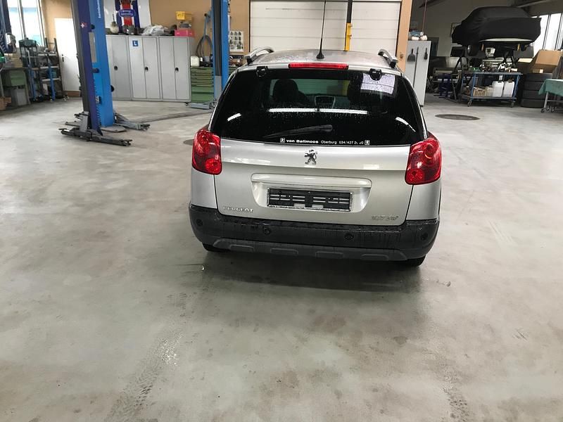 Gebraucht Peugeot 207 Outdoor Outdoor 120 PS (88 kW) 2009 Kombi