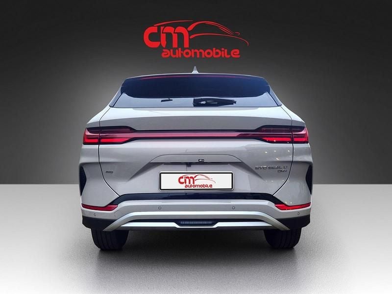 Neu BYD Seal Design 323 PS (237 kW) 2025 Beige Kombi