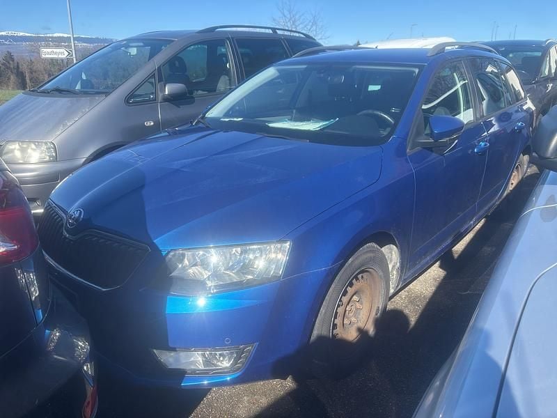 Gebraucht Skoda Octavia Fresh 110 PS (80 kW) 2016 Kleinwagen