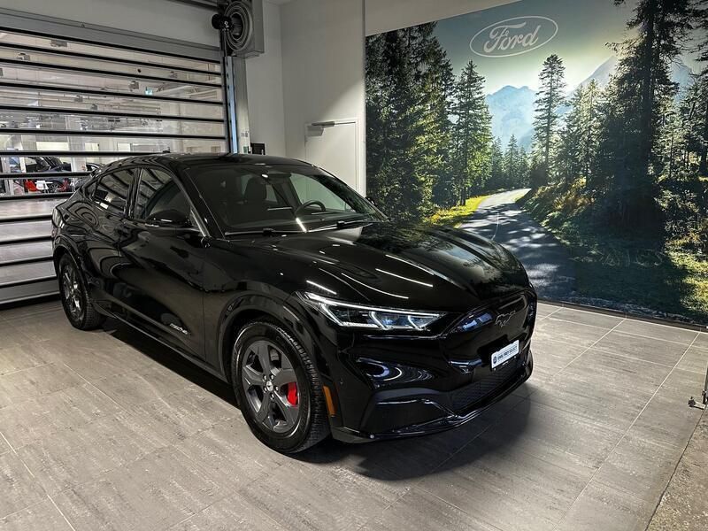 Schwarz Gebraucht 2022 Ford Mustang Mach-E SUV | CHF 40’680 (Guter Preis) - Bild 1/4
