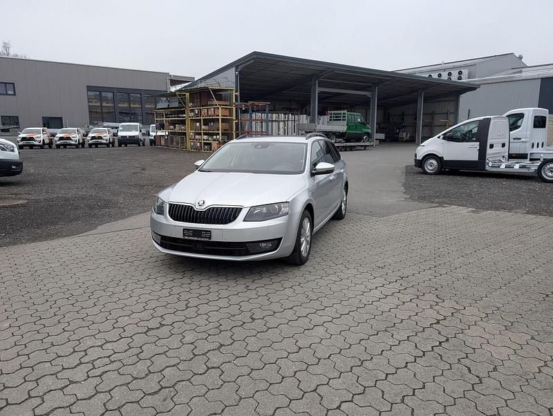 Gebraucht 2015 Skoda Octavia Style Kombi | CHF 13’500 (Etwas zu teuer) - Bild 1/4