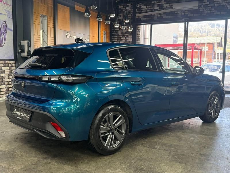 Gebraucht Peugeot 308 Style 130 PS (95 kW) 2024 Limousine