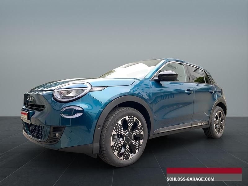 Grün Gebraucht 2023 Fiat 600E La Prima SUV | CHF 29’990 (Etwas zu teuer) - Bild 1/4