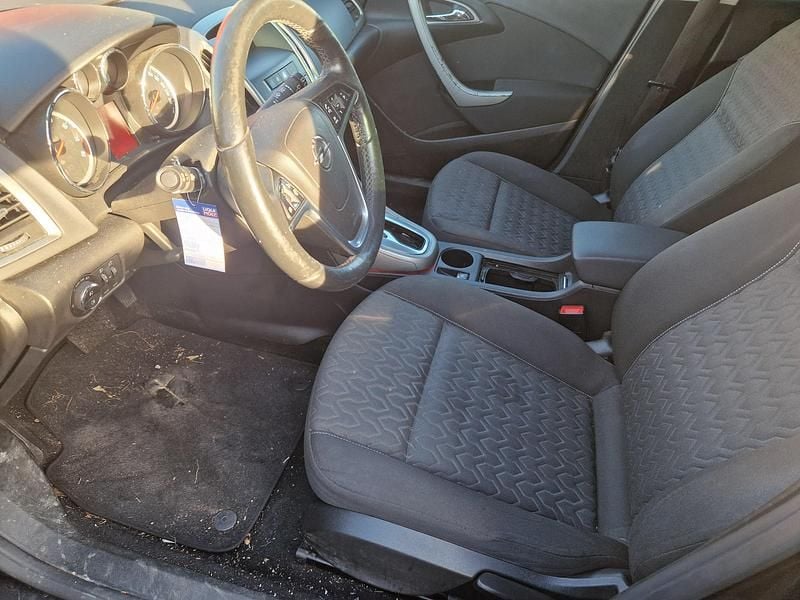 Gebraucht Opel Astra Sport 140 PS (102 kW) 2013