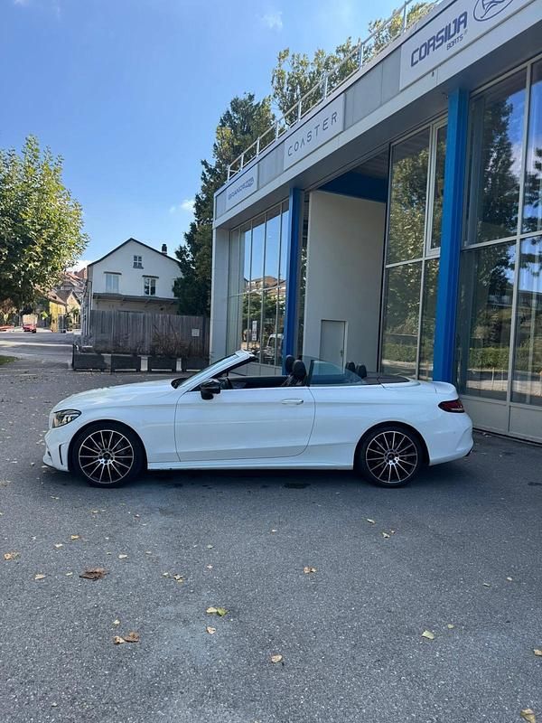 Gebraucht Mercedes C200 AMG line 184 PS (135 kW) 2021 Cabrio