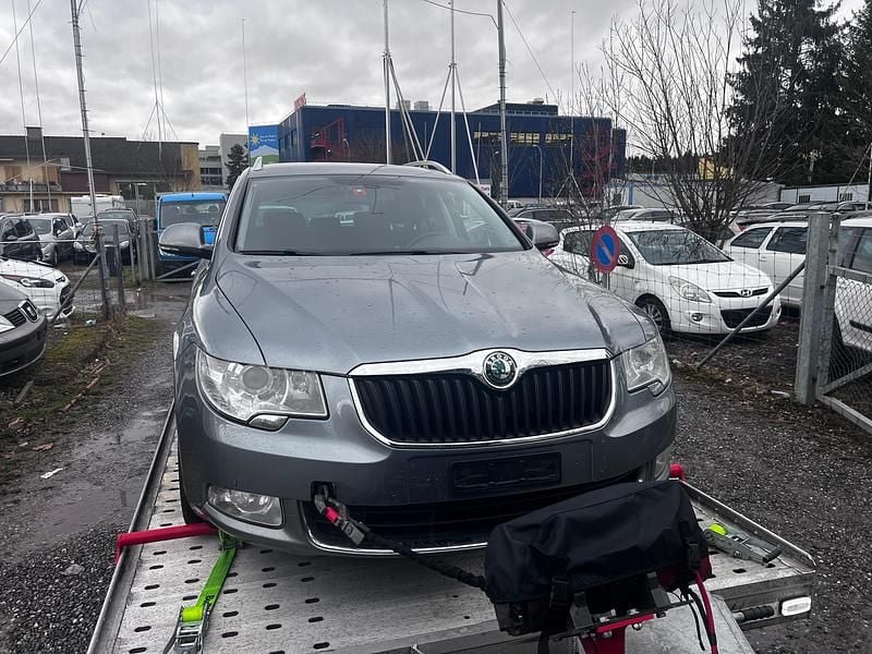 Gebraucht 2011 Skoda Superb Elegance | CHF 2’500 (Superpreis) - Bild 1/4