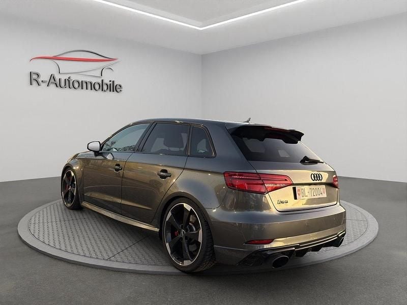 Gebraucht Audi RS3 Comfort 400 PS (294 kW) 2017 Limousine