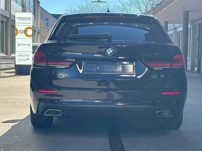 Gebraucht BMW 520 190 PS (139 kW) 2022 Kombi
