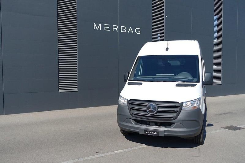 Gebraucht Mercedes E-Sprinter 84 kW (115 PS) 2023 Van
