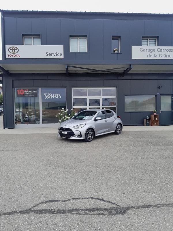 Gebraucht 2025 Toyota Yaris Hybrid Premium | CHF 27’500 (Guter Preis) - Bild 1/4