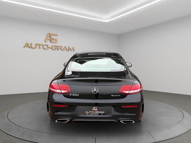 Gebraucht Mercedes C200 AMG line 184 PS (135 kW) 2017 Coupé